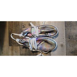 Youth madden girl shoe sz‎ 3 high top lace